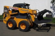 Мини погрузчики MUSTANG 2076 Двигатель YANMAR (Япония)