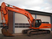 Гусеничный экскаватор Doosan DX420LC