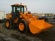 Фронтальный погрузчик XCMG LW300F 1.8м3 2011 года