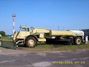 продаю спецтехнику Аэродромно-уборочная машина