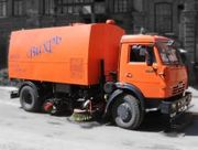 Вакуумная подметально-уборочная машина КО-318А 