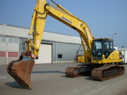 Гусеничный экскаватор KOMATSU PC 210 LC-7