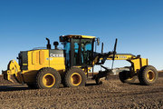 Продаю новый автогрейдер John Deere (США) 772G