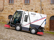 Дорожная вакуумно-уборочная машина Dulevo COММANDO MAXI