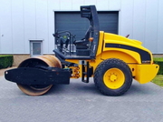 JCB Vibromax VM75D-грунтовый каток