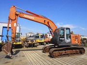 Продается экскаватор Hitachi  ZX225USR 2007 года.