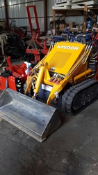 Гусеничный мини-трактор Hysoon HY-380 в комплекте с ковшом грузоподъемностью