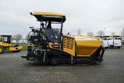 Bomag BF300C гусеничный асфальтоукладчик